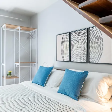 Loft16 - Metro C Plgneto & Metro C Lodi Apartment *